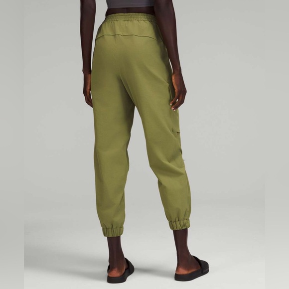 Lululemon lab High-Rise Cuffed Trouser 26" in Bronze Green Size 8 - Picture 2 of 8